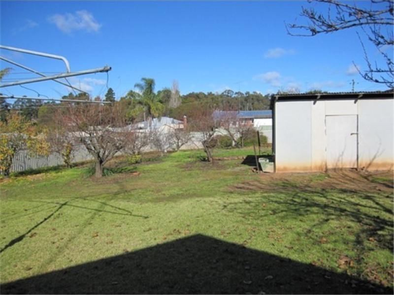 35 Forrest Street, Boyup Brook WA 6244