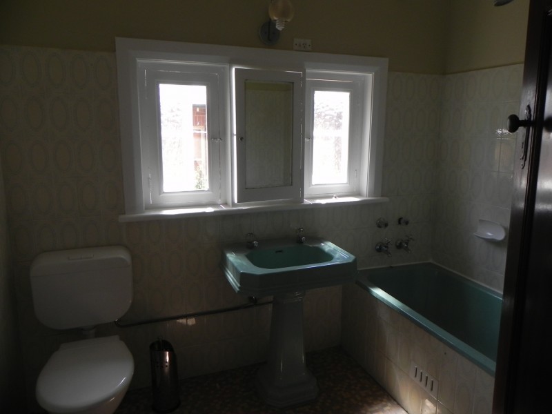 5 Shaw Street, Yass NSW 2582