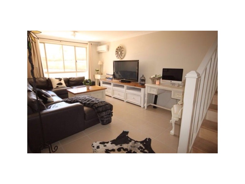 17 Discovery Drive, Yass NSW 2582