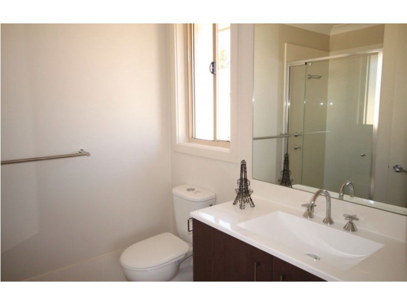 17 Discovery Drive, Yass NSW 2582