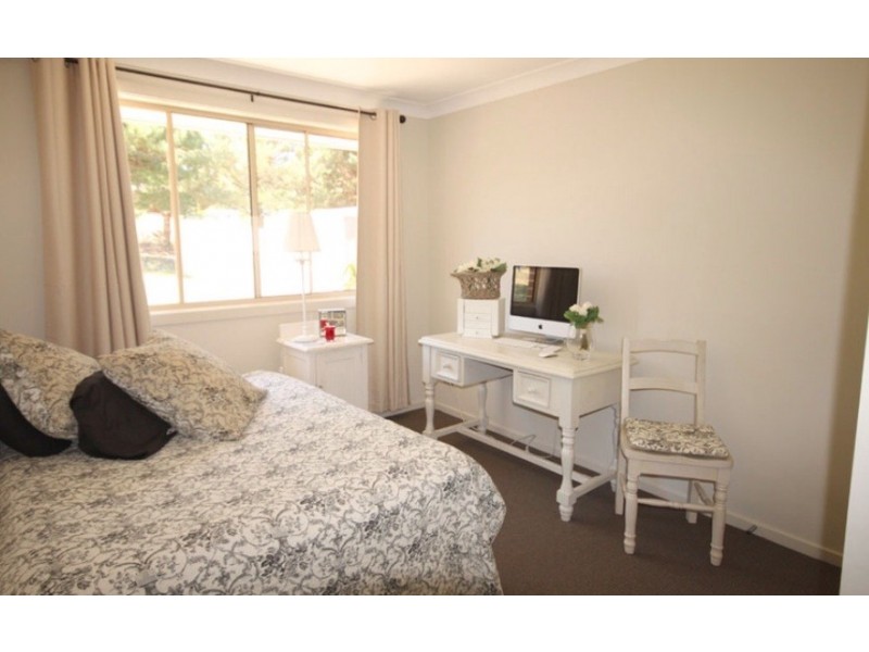 17 Discovery Drive, Yass NSW 2582