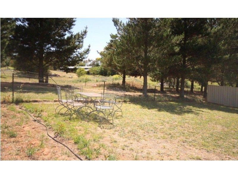 17 Discovery Drive, Yass NSW 2582