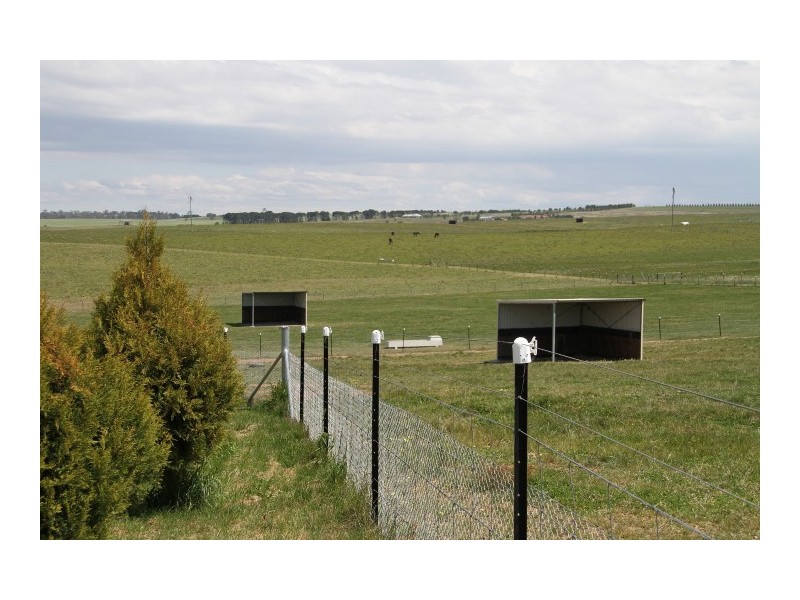 9 Kitty’S Creek Road, Yass NSW 2582