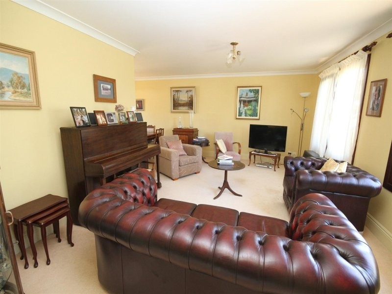 26 Shantalla Crescent, Yass NSW 2582