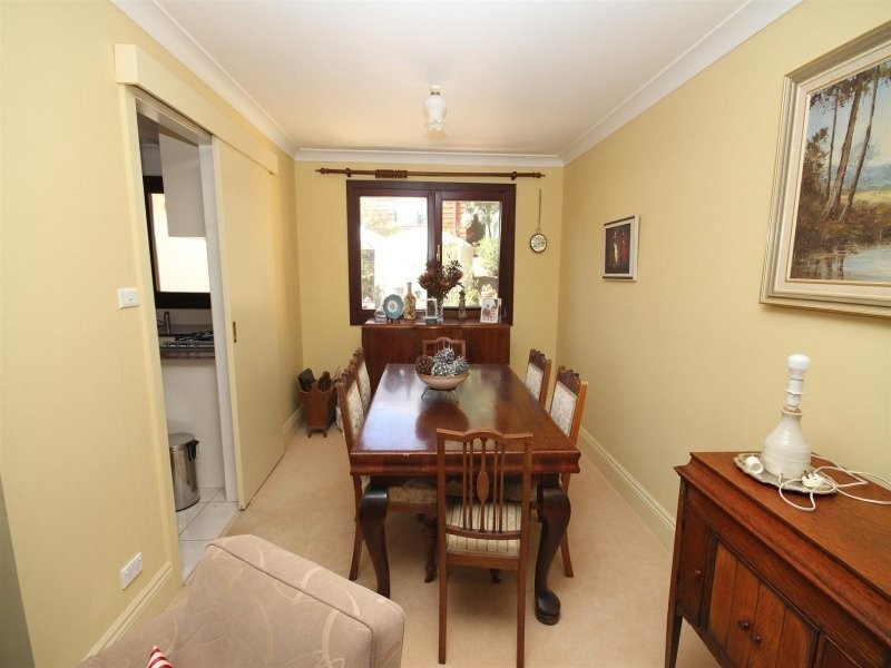 26 Shantalla Crescent, Yass NSW 2582