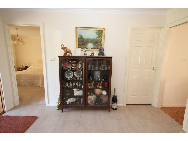 27 Shantalla Crescent, Yass NSW 2582