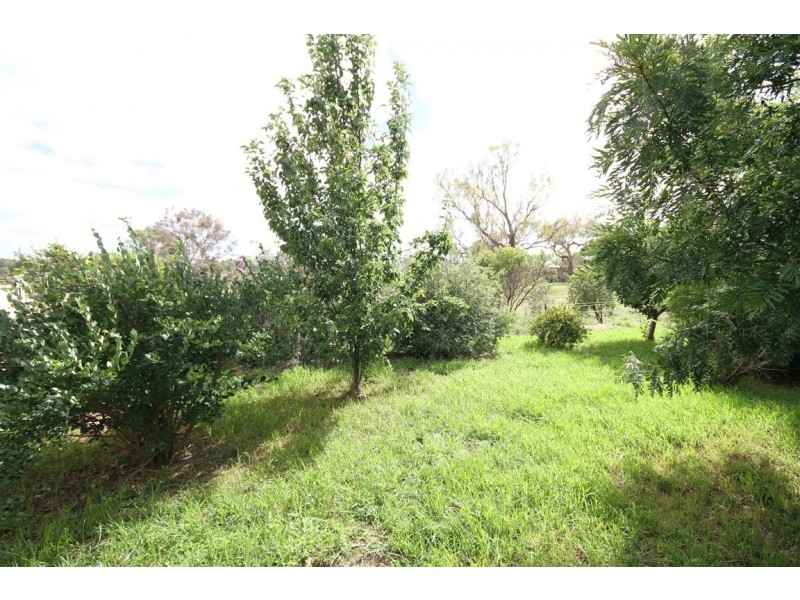 27 Shantalla Crescent, Yass NSW 2582