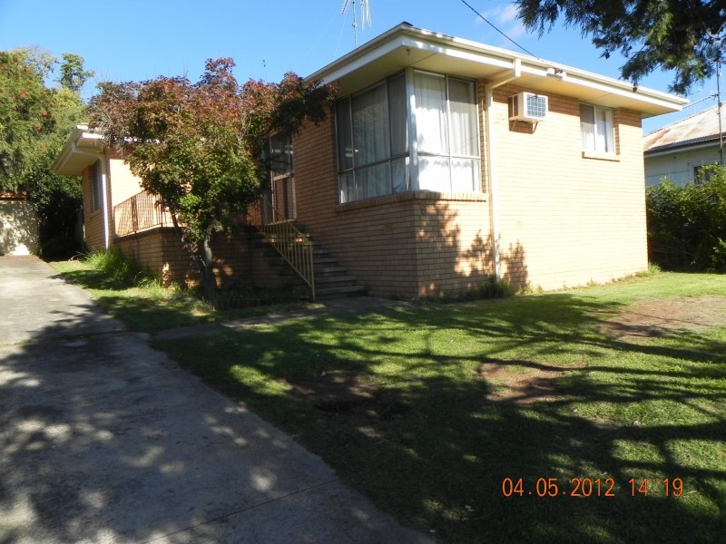 6 Rossi Street, Yass NSW 2582