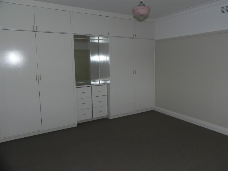 12 Church Street, Yass NSW 2582