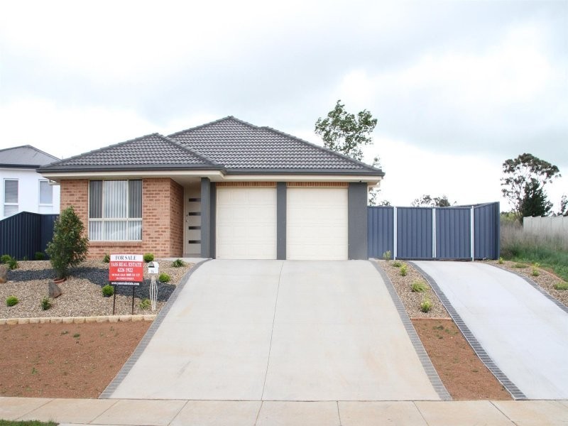 25 Discovery Drive, Yass NSW 2582