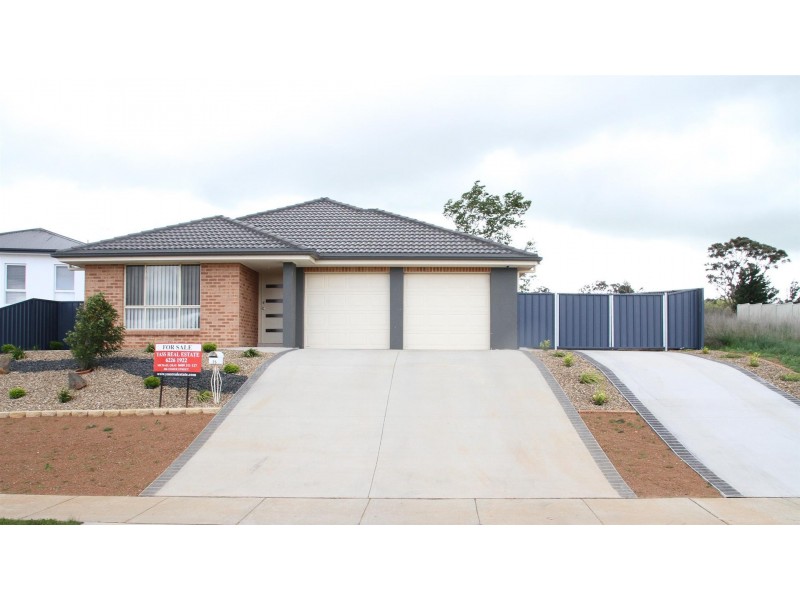 25 Discovery Drive, Yass NSW 2582