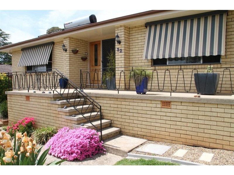 32 Meehan Street, Yass NSW 2582