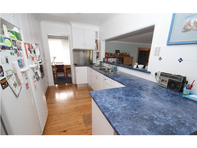 32 Meehan Street, Yass NSW 2582