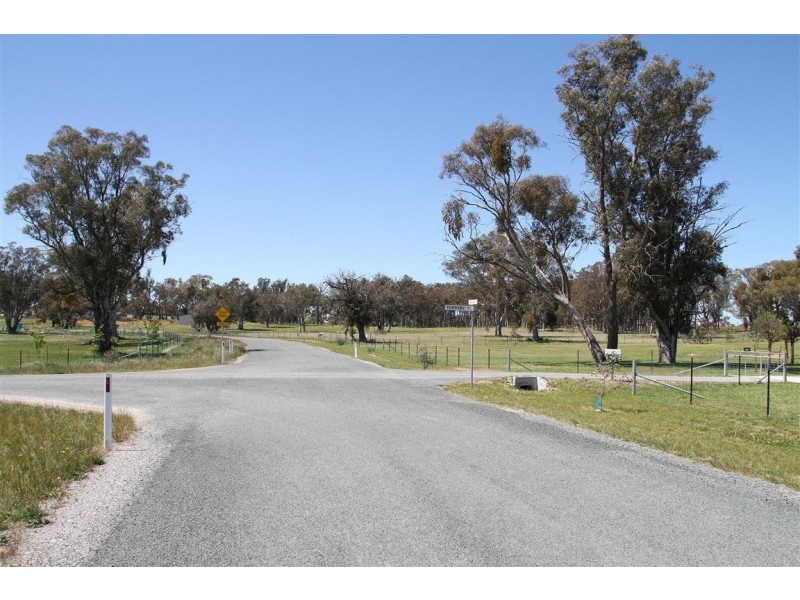 8 Parklands Avenue, Murrumbateman NSW 2582