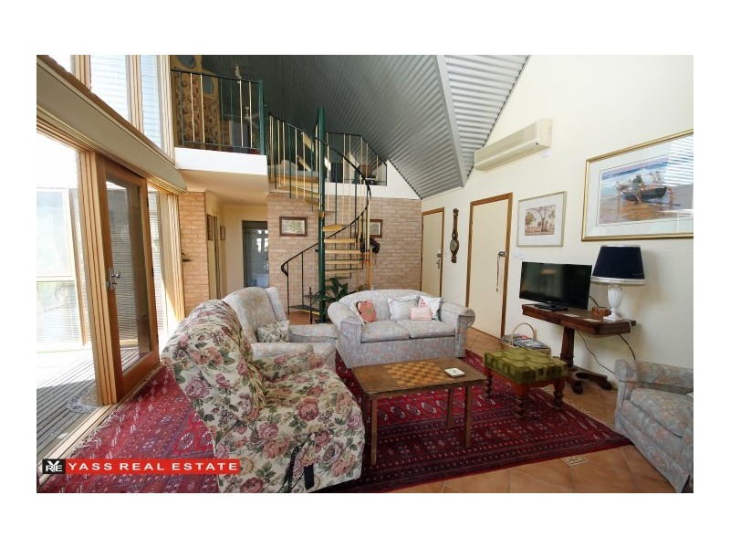 121 Magennis Drive, Jeir NSW 2582