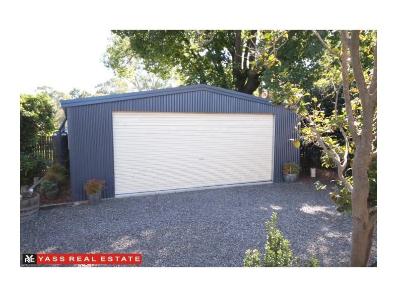 7 Petit Street, Yass NSW 2582