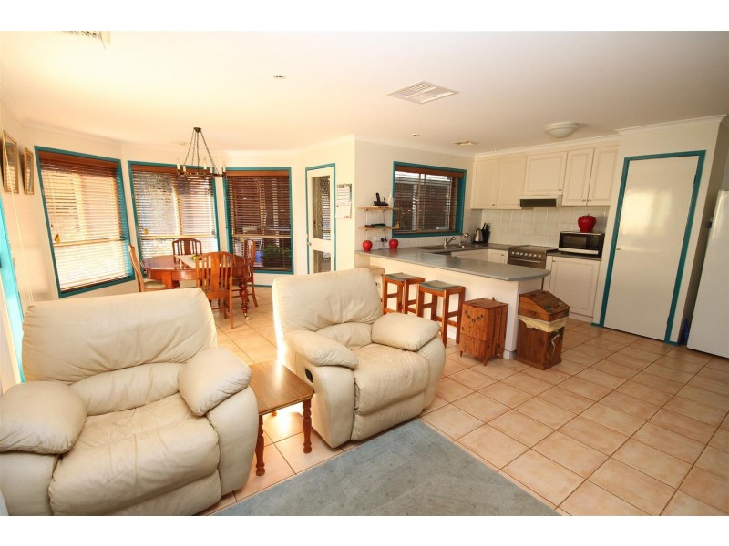 16 O’Brien Street, Yass NSW 2582