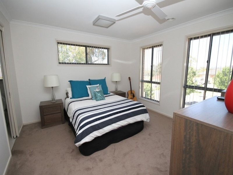 3 Mckenna Avenue, Yass NSW 2582