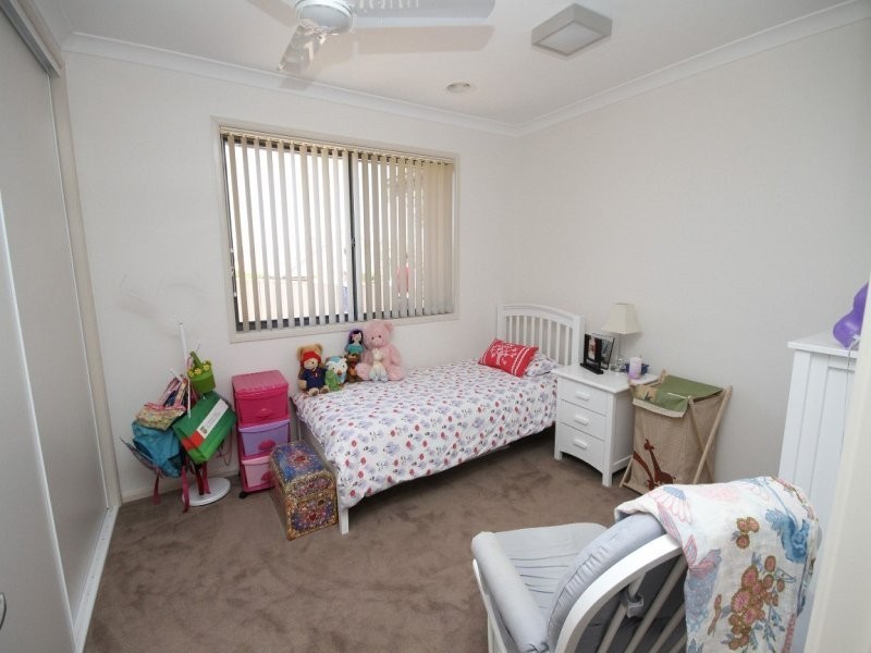 3 Mckenna Avenue, Yass NSW 2582