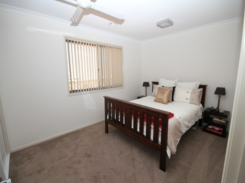 3 Mckenna Avenue, Yass NSW 2582