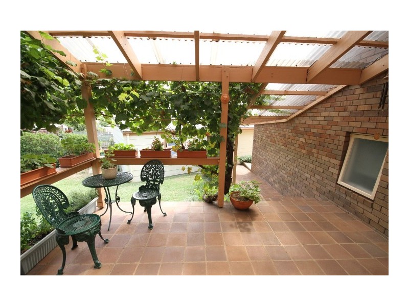 7 Amaroo Place, Yass NSW 2582