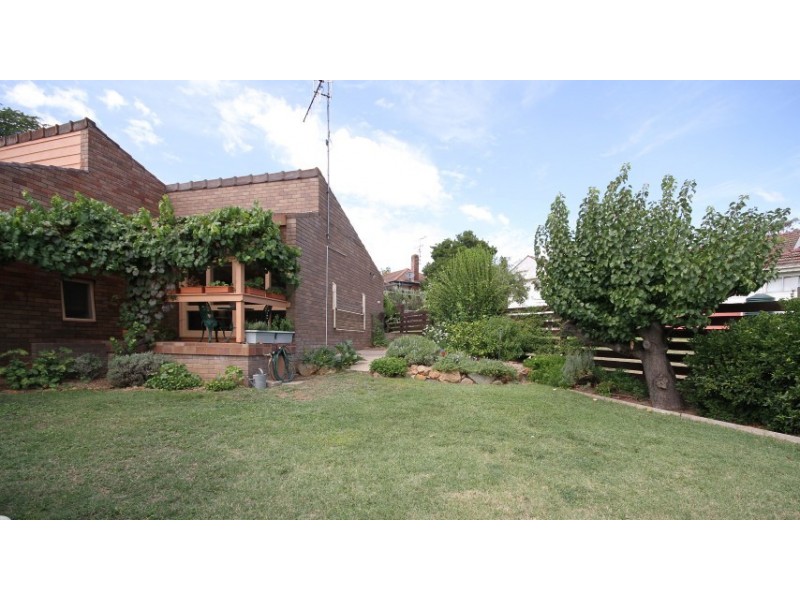 7 Amaroo Place, Yass NSW 2582