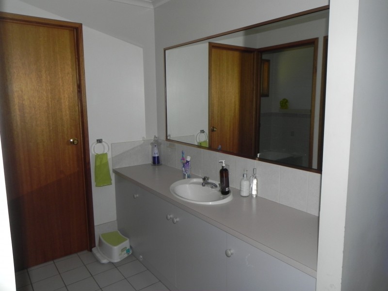 49 Grand Junction Road, Yass NSW 2582