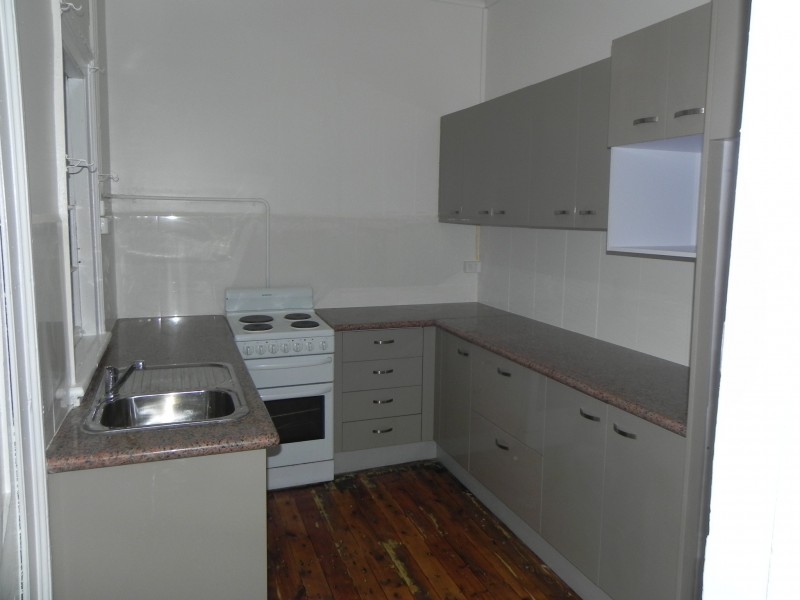 2 Adele Street, Yass NSW 2582