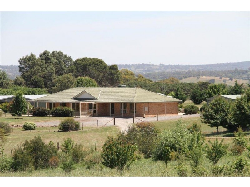 4 Mort Lane, Yass NSW 2582