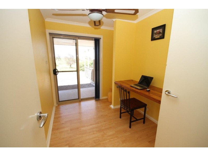 4 Mort Lane, Yass NSW 2582