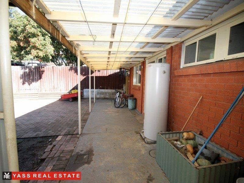 6 Grand Junction Road, Yass NSW 2582