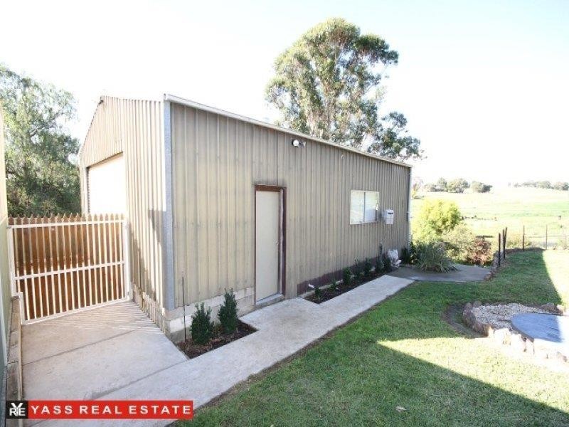 6 Grand Junction Road, Yass NSW 2582
