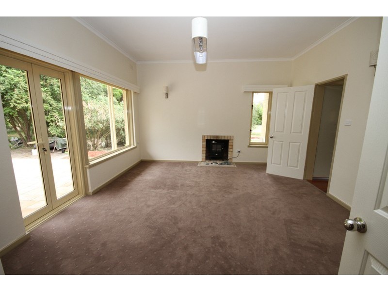 2530 Barton Highway, Jeir NSW 2582