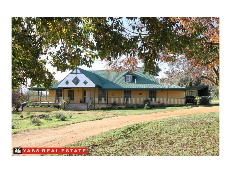 37 Cooks Hill Road, Yass NSW 2582