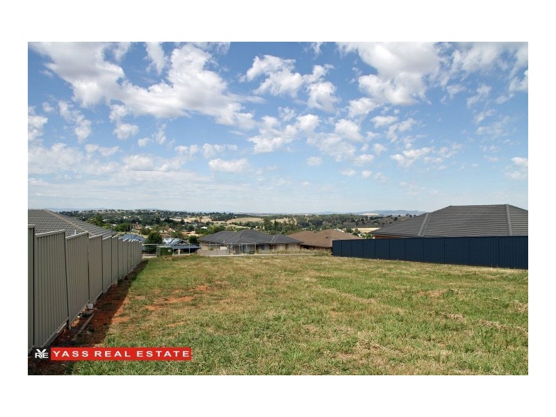 23 Discovery Drive, Yass NSW 2582