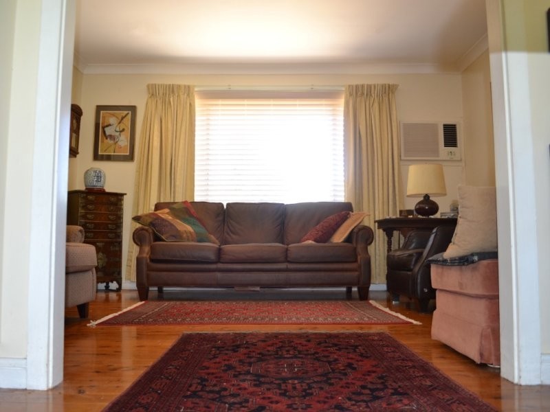 119 Rossi Street, Yass NSW 2582