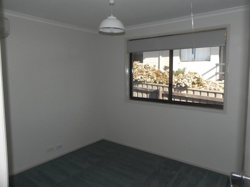 34 Merriman Drive, Yass NSW 2582