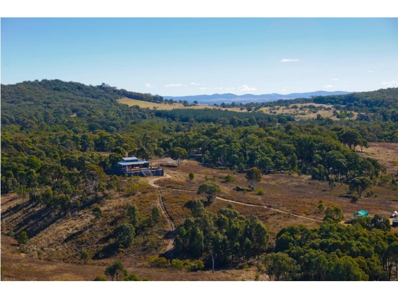 572 Berrebangelo Road, Yass River NSW 2582