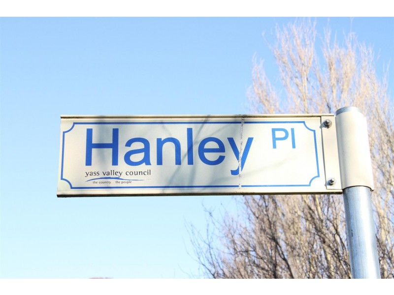 10B Hanley Place, Yass NSW 2582