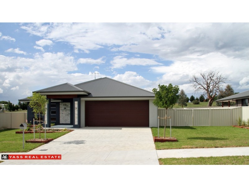 24 Colls Close, Yass NSW 2582