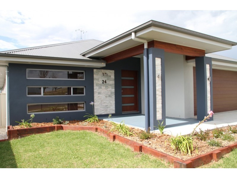24 Colls Close, Yass NSW 2582