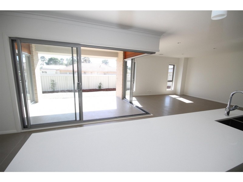 4 Colls Close, Yass NSW 2582