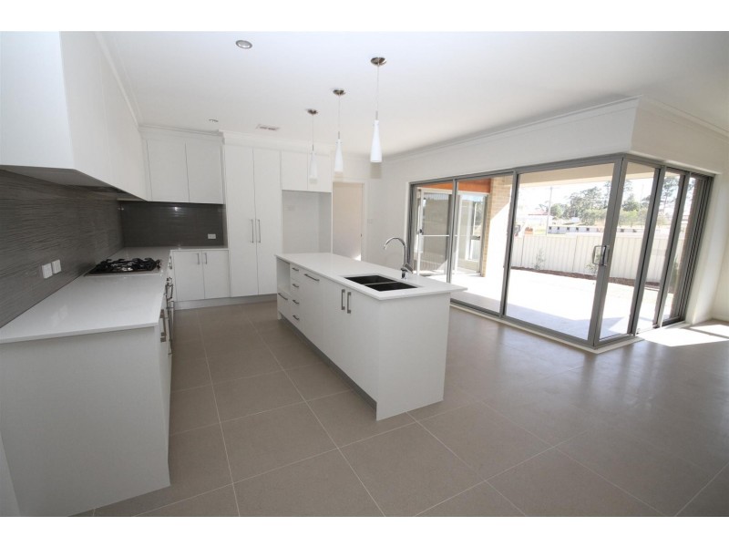 4 Colls Close, Yass NSW 2582