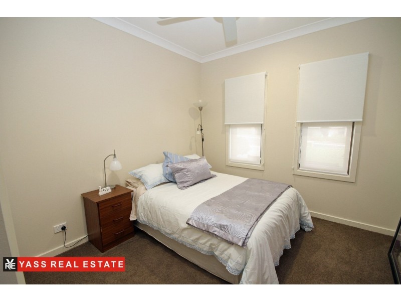 5 Burgess Place, Yass NSW 2582