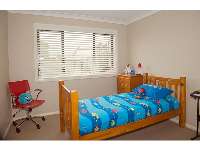 52 Yeo Crescent, Yass NSW 2582