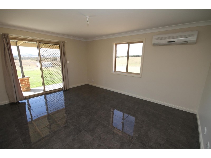 141 Elms Road, Yass NSW 2582