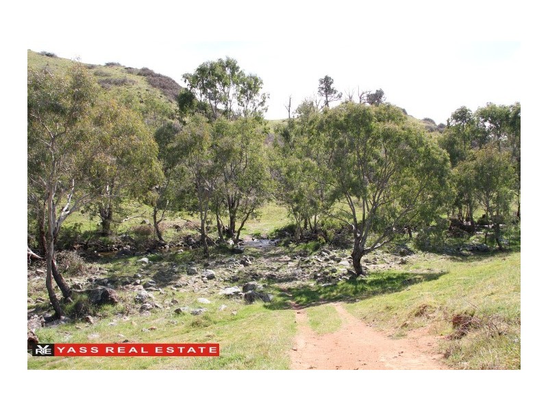 475 Black Range Road, Yass NSW 2582