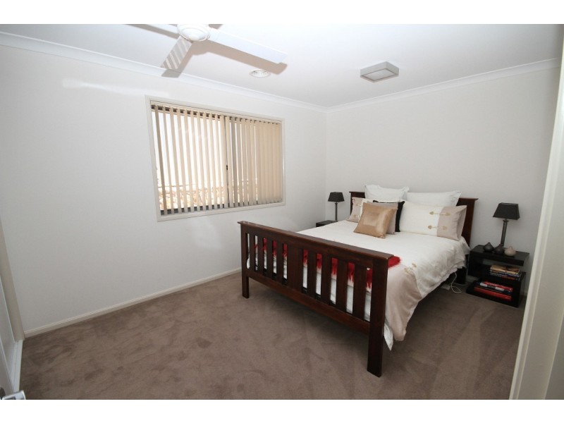 3 Mckenna Avenue, Yass NSW 2582
