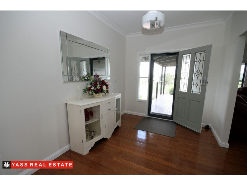 12 Mort Lane, Yass NSW 2582