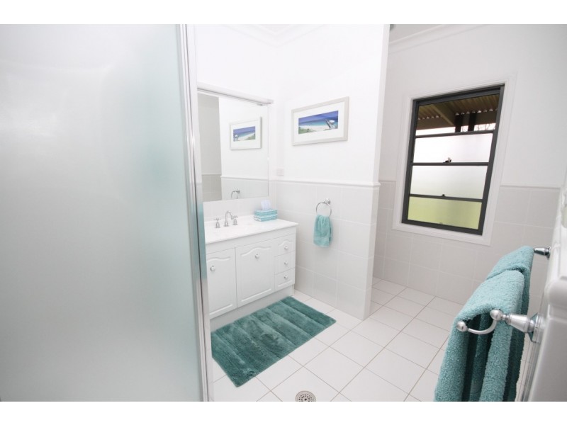 12 Mort Lane, Yass NSW 2582
